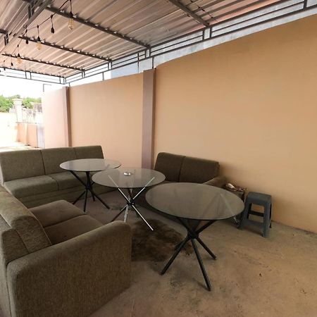 Innbox Hostel Соронг Екстериор снимка