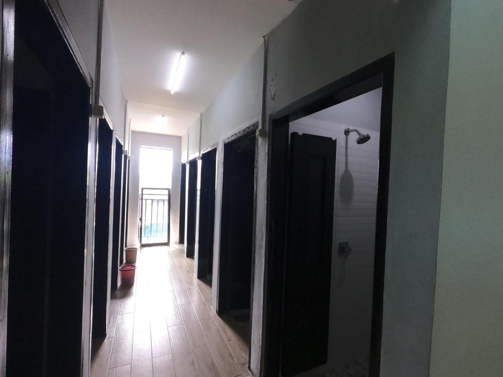 Innbox Hostel Соронг Екстериор снимка
