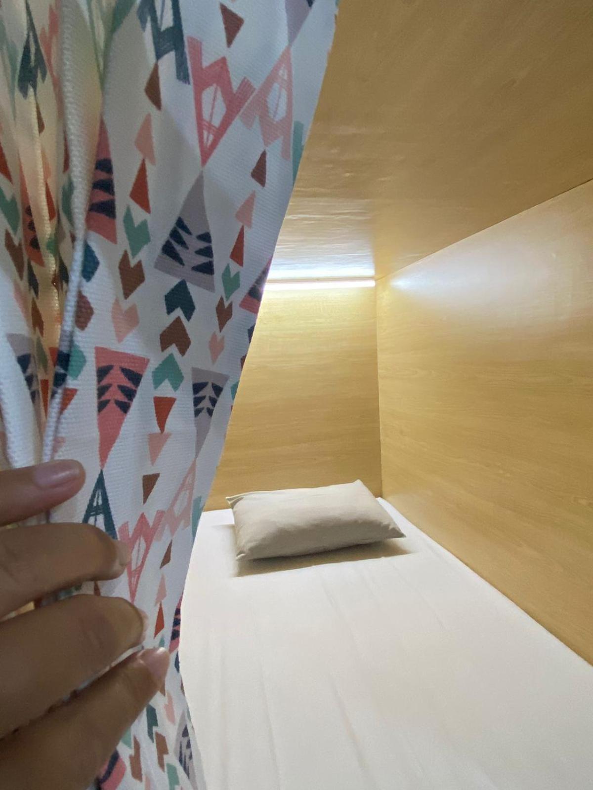 Innbox Hostel Соронг Екстериор снимка